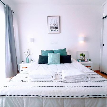 Lovely Apartment 500 M Walk To The Beach Portimão Exterior photo