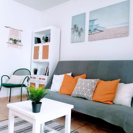 Lovely Apartment 500 M Walk To The Beach Portimão Exterior photo